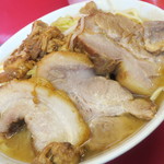 ラーメン二郎 - ラーメン小＋ニンニク