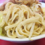 ラーメン二郎 - 麺