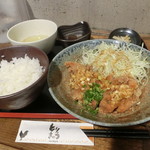 とりきゅう - 油淋鶏定食800円