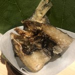 温石 - 安倍川の鮎の一夜干しの唐揚げ