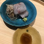 温石 - 真ハタ。手前は加減酢