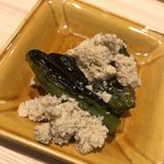 温石 - 松の舞獅子唐と鱧の卵の出汁煮