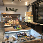 R Baker Inspired by court rosarian - パン売り場