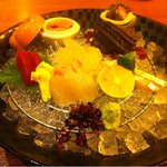 ホテルニューアワジ - 刺身盛合せです。