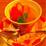 ホテルニューアワジ - デザートも特筆の美味しさ！