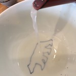 まん作 - 上富良野の天然水は
      とても美味しいので、
      とうぜん蕎麦湯も美味しい♡