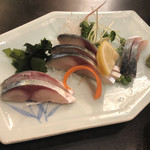海鮮茶屋魚吉 - サバ刺身 1,300円