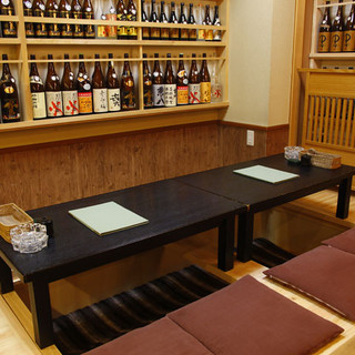 The interior has a calm Japanese feel, and we also have sunken kotatsu seats.