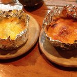 志づ香 - 牡蠣の雲丹焼き、牡蠣の柚子味噌焼き