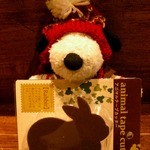 うさぎとぼく - 中に入っていたのは、これ！うさぎさん型ミニテープカッターだよ。