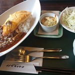 Inozakicchin - ハヤシオムライス スープ、サラダ、ミニグラタン、ドリンク付き。