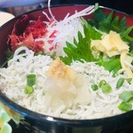 しらすと伊勢海老の 忠兵衛 - 