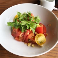 Longrain Tokyo - 「WEEKEND LUNCH SET」(1944円税込)のミニサラダ