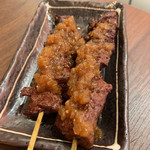 Gindako Taishuusakaba - 牛ハラミ串おろし玉ねぎ醤油１本２６０円
