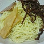 Hakatatenjin - 極細麺のアップ