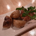 まごわやさしい - 鶏とじゃが芋の山椒焼き