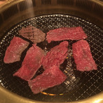 焼肉問屋 牛蔵 - 上もも
      