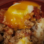 すき家 - キムチ豚生姜焼き丼＋おんたま
