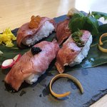 個室居酒屋 肉和食 肉仙 - 仙台牛の肉寿司