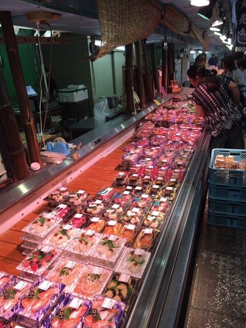 魚一太郎 直方びっくり市店 サカナイチタロウ 感田 寿司 食べログ