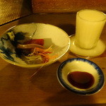 源氏 - ３杯目 国盛にごりとお刺身