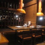 路地裏ジンギスカンしまだや - テーブル席