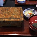 信川円 - （ろ）の重箱