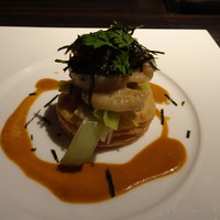 KAZAN - 生ウニと直火帆立貝のミルフィーユ