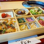 Ozaki Gyuu Yakiniku Ginza Himuka - 2019年8月利用。乾杯スパークリングワイン付レディース膳