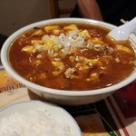 東方明珠飯店 - ライス麻婆ラーメン 800円