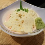 蕎麦雪屋 - 北海道産大豆の湯葉刺し 500円