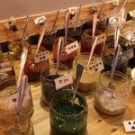 大衆台湾火鍋 火婆 - タレコーナー お好みでどうぞ