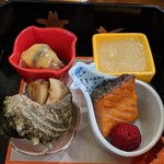 Shiki No Yado Minoya - 栄螺酒蒸し、鮭焼漬け、山桃ほうづき、茶碗蒸し