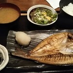 ご当地酒場 長崎県五島列島 小値賀町 - イサキ一夜干し定食 1,000円 ♪