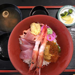 Yuunagi Sou - (上)海鮮丼（2300円）