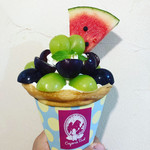 クレープリー チロル - 3種ぶどうクレープ¥1600(スイカトッピング別途)