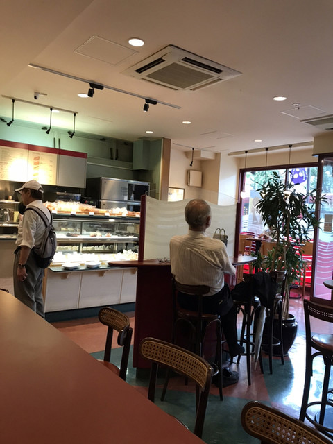 Cafe Veloce Ogikubo Eki Nishiguchi Ten photo 4