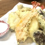 酒処春ごころ - 天婦羅盛合せ 980yen