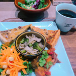 ハミングミールマーケット コーヒー&バー