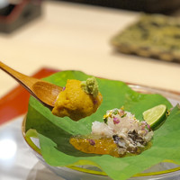天ぷら料理 花歩 - 
◆淡路鱧と雲丹のお造り