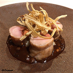 カーサ・デル・チーボ - ﾌｫｱｸﾞﾗを詰めたｳｻｷﾞのｲﾝﾎﾞﾙﾃｨｰﾆ ﾘｸﾞｰﾘｱ風