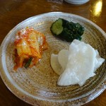 蕎麦処 若佐 - お漬物は1人前にしてもらいました
