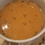 茶菓房　林檎の樹 - ランチ「コンソメスープ」