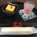 閤 - 食前酒と卵豆腐（かな？）
