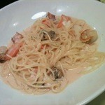 モッチモパスタ - 新鮮魚介の明太子クリーム