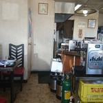 ラーメン大吉 - 店内。