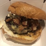 UMAMI BURGER - 料理写真: