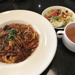 レストラン・オークラ - 伝統のナポリタン+ライトAセット(サラダ、スープ、ドリンク)