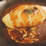 御馳走オムライス館 ネコ目 - 