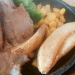 にぐるまやダイニング - 豚味噌鉄板（マズイ）